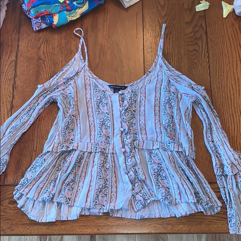 American Eagle Cold Shoulder Shirt